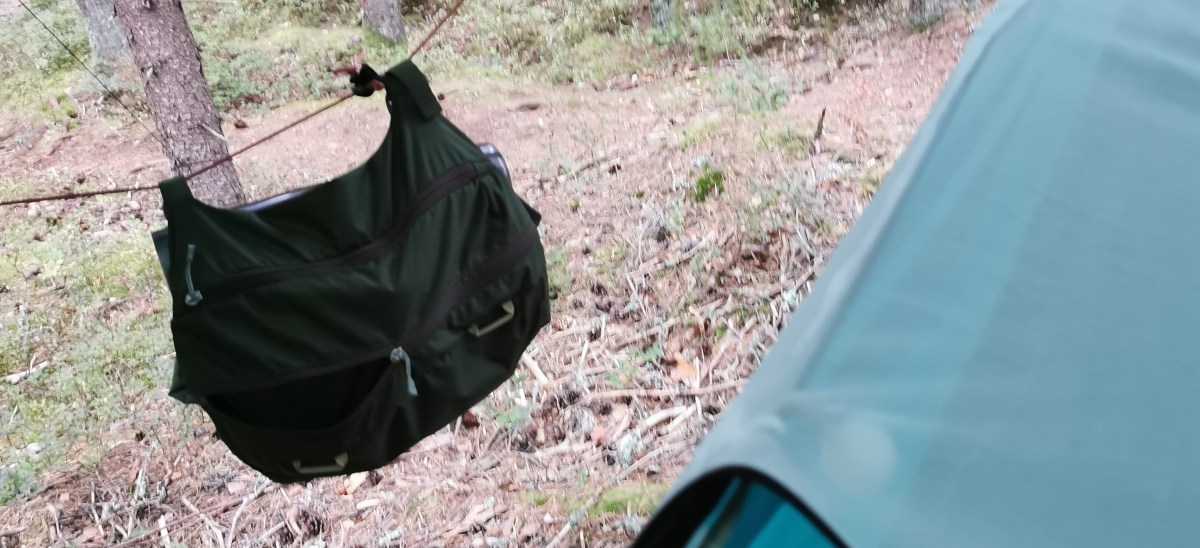 Hengekøyehack #2 – &laquo;Nattbord&raquo;